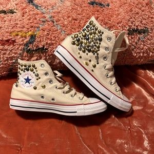 Converse Hightop Cream with stud detail Womens size 8